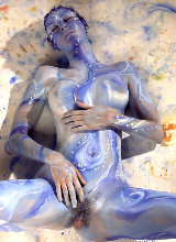 beautiful-bodypainting-spread--and-pee/10.jpg