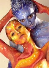 beautiful-bodypainting-spread--and-pee/9.jpg